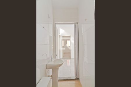 Apartamento para alugar com 57m², 2 quartos e sem vagaBanheiro