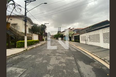 Casa à venda com 400m², 4 quartos e 4 vagas Casa à venda com 400m², 4 quartos e 4 vagasVista da Rua