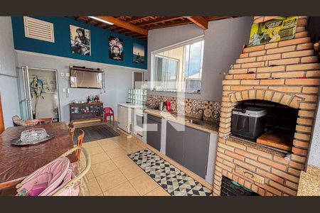 Apartamento à venda com 136m², 3 quartos e 2 vagasCobertura