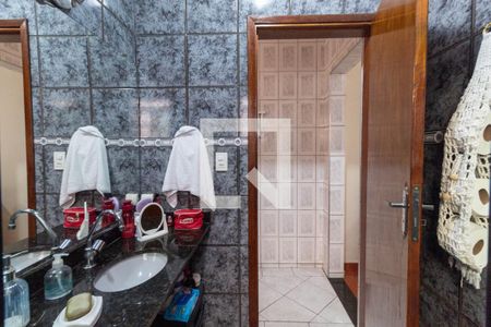 Casa à venda com 174m², 5 quartos e 1 vaga Casa à venda com 174m², 5 quartos e 1 vagaBanheiro 3