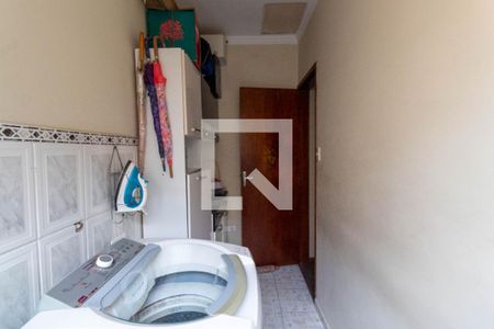 Casa à venda com 174m², 5 quartos e 1 vaga Casa à venda com 174m², 5 quartos e 1 vagaLavanderia 1