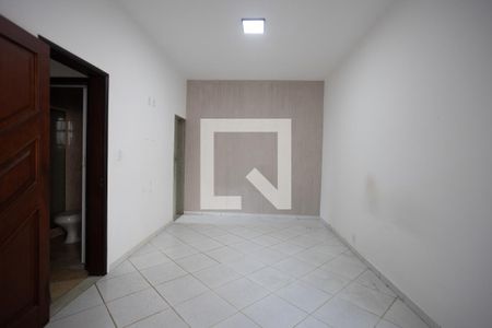 Casa à venda com 100m², 3 quartos e 1 vagaQuarto Suite