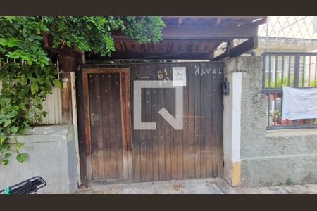 Casa à venda com 100m², 3 quartos e 1 vagaPortão da Casa