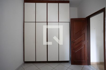 Casa à venda com 100m², 3 quartos e 1 vagaQuarto 2