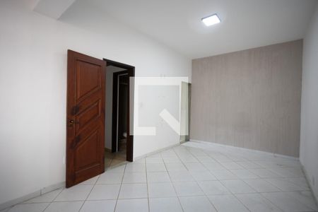 Casa à venda com 100m², 3 quartos e 1 vagaQuarto Suite