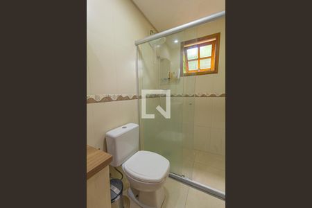 Banheiro de casa à venda com 5 quartos, 256m² em Estância Velha, Canoas