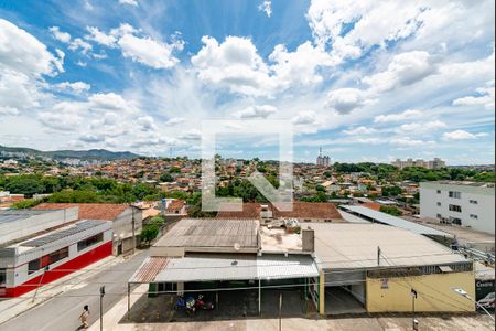 Sala de apartamento para alugar com 3 quartos, 79m² em Havaí, Belo Horizonte