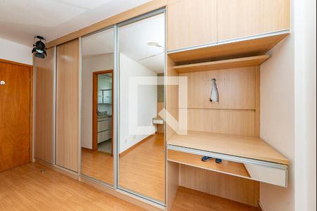 Suíte de apartamento para alugar com 2 quartos, 69m² em Buritis, Belo Horizonte