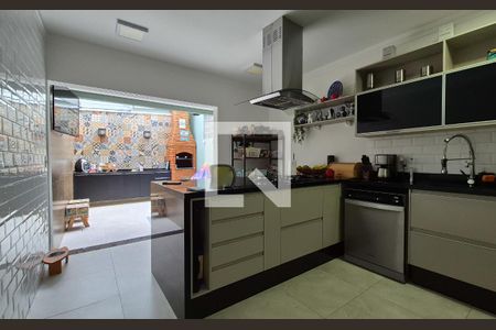 Casa à venda com 150m², 3 quartos e 2 vagasCozinha