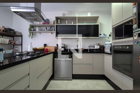 Casa à venda com 150m², 3 quartos e 2 vagasCozinha