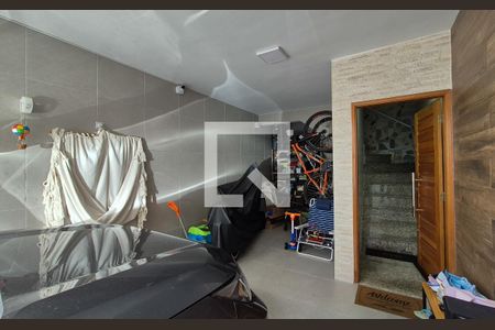 Casa à venda com 150m², 3 quartos e 2 vagasGaragem