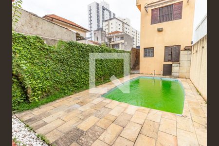 Casa à venda com 200m², 3 quartos e 3 vagas Casa à venda com 200m², 3 quartos e 3 vagasPiscina e Churrasqueira