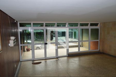 Apartamento à venda com 80m², 2 quartos e 1 vagaHall