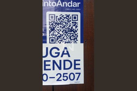 Casa de condomínio para alugar com 1800m², 4 quartos e 4 vagasplaca