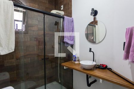 Casa de condomínio para alugar com 1800m², 4 quartos e 4 vagasbanheiro suíte 3