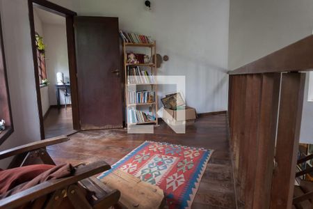 Casa de condomínio para alugar com 1800m², 4 quartos e 4 vagasmesanino suite 1