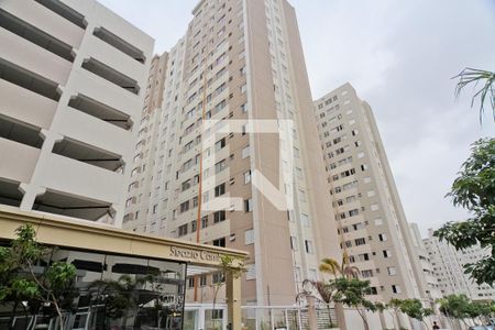 Apartamento para alugar com 43m², 2 quartos e 1 vaga Apartamento para alugar com 43m², 2 quartos e 1 vagaFachada