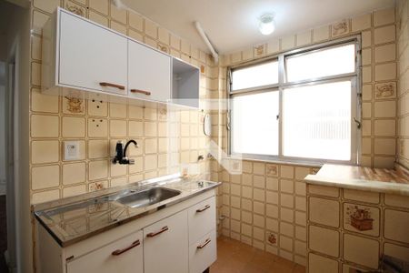 Apartamento à venda com 50m², 2 quartos e 1 vagaCozinha e Área de Serviço