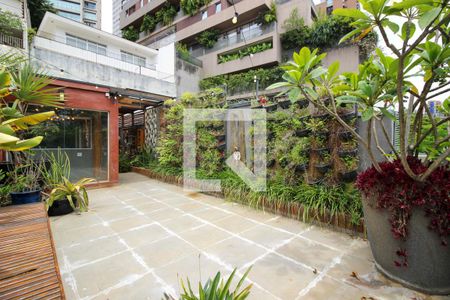 Casa à venda com 366m², 3 quartos e 2 vagasTerraço