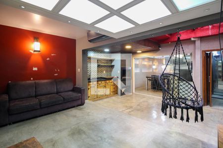 Casa à venda com 366m², 3 quartos e 2 vagasQuintal