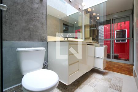 Casa à venda com 366m², 3 quartos e 2 vagasBanheiro da Suíte 2