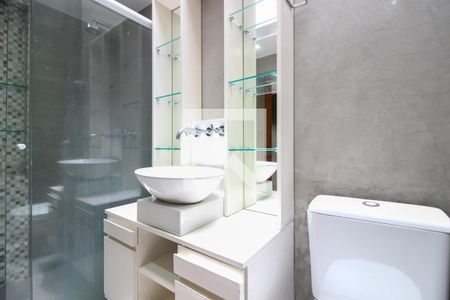 Casa à venda com 366m², 3 quartos e 2 vagasBanheiro da Suíte 3