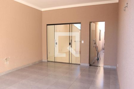 Casa para alugar com 127m², 2 quartos e 2 vagasÁrea externa