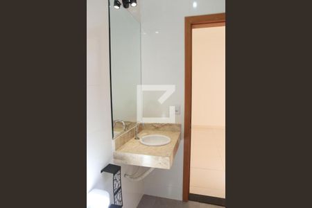 Casa para alugar com 127m², 2 quartos e 2 vagasBanheiro da Suíte