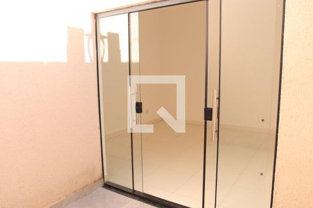 Casa para alugar com 127m², 2 quartos e 2 vagasJardim de Inverno