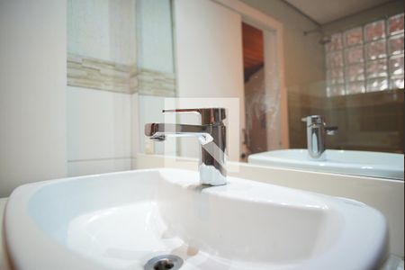 Casa para alugar com 500m², 3 quartos e 4 vagasBanheiro da Suíte 3 - Torneira