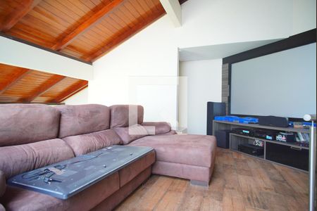 Casa para alugar com 500m², 3 quartos e 4 vagasSala de TV