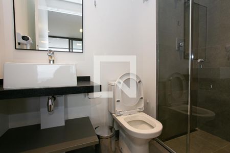 Studio para alugar com 39m², 1 quarto e 1 vaga Studio para alugar com 39m², 1 quarto e 1 vagaBanheiro