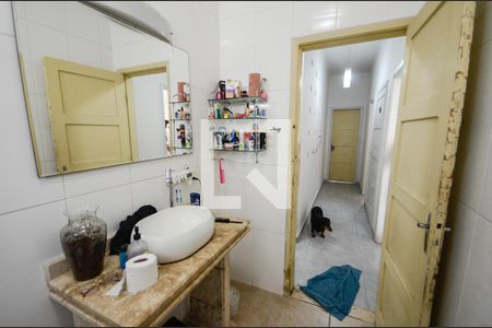 Apartamento à venda com 120m², 3 quartos e sem vagaBanheiro