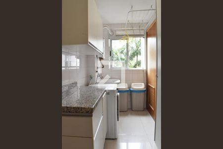 Apartamento para alugar com 129m², 3 quartos e 2 vagasÁrea de Serviço