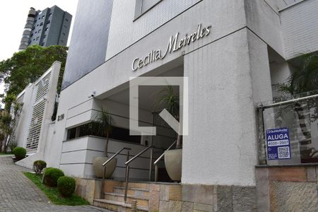 Apartamento para alugar com 129m², 3 quartos e 2 vagasFachada