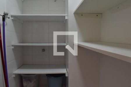 Apartamento para alugar com 129m², 3 quartos e 2 vagasDespensa