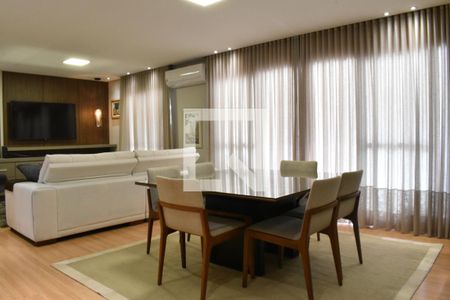 Sala de apartamento para alugar com 3 quartos, 129m² em Campina do Siqueira, Curitiba