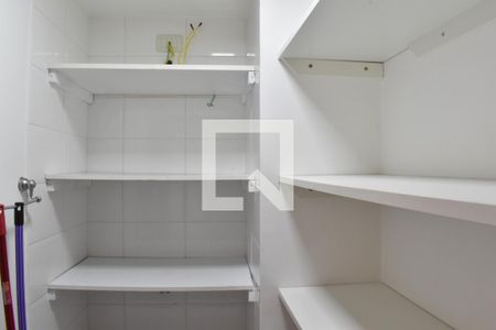 Apartamento para alugar com 129m², 3 quartos e 2 vagasDespensa