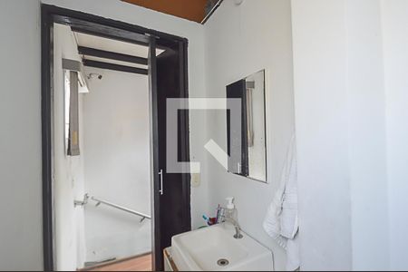 Casa à venda com 235m², 1 quarto e 2 vagasBanheiro da Suíte