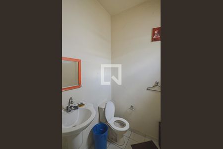 Casa à venda com 235m², 1 quarto e 2 vagasLavabo