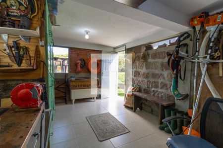 Casa à venda com 726m², 3 quartos e 6 vagas Casa à venda com 726m², 3 quartos e 6 vagasDepósito