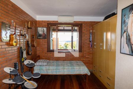 Casa à venda com 726m², 3 quartos e 6 vagas Casa à venda com 726m², 3 quartos e 6 vagasSuíte 2