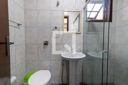 Casa à venda com 726m², 3 quartos e 6 vagas Casa à venda com 726m², 3 quartos e 6 vagasBanheiro