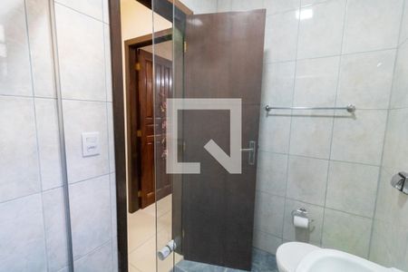 Casa à venda com 726m², 3 quartos e 6 vagas Casa à venda com 726m², 3 quartos e 6 vagasBanheiro