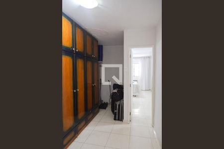 Casa à venda com 190m², 3 quartos e 2 vagasQuarto 2