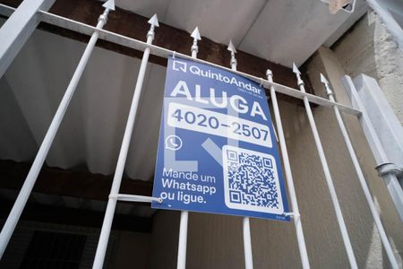 Casa para alugar com 80m², 2 quartos e 2 vagasPlaquinha