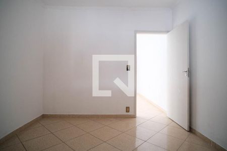 Quarto 1 de casa para alugar com 2 quartos, 80m² em Jardim Aricanduva, São Paulo