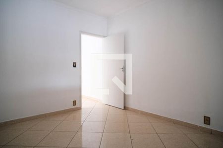 Quarto 1 de casa para alugar com 2 quartos, 80m² em Jardim Aricanduva, São Paulo