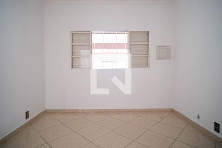 Quarto 1 de casa para alugar com 2 quartos, 80m² em Jardim Aricanduva, São Paulo