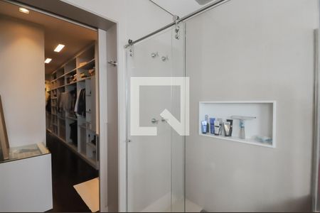 Apartamento para alugar com 250m², 4 quartos e 4 vagas Apartamento para alugar com 250m², 4 quartos e 4 vagasBanheiro da Suíte 4